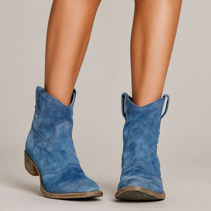 Chic Suede Boots – Elegance and Comfort for Everyday Wear